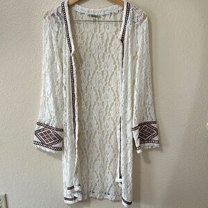 Gimmicks by BKE Lace Boho Cardigan in Cream and Brown